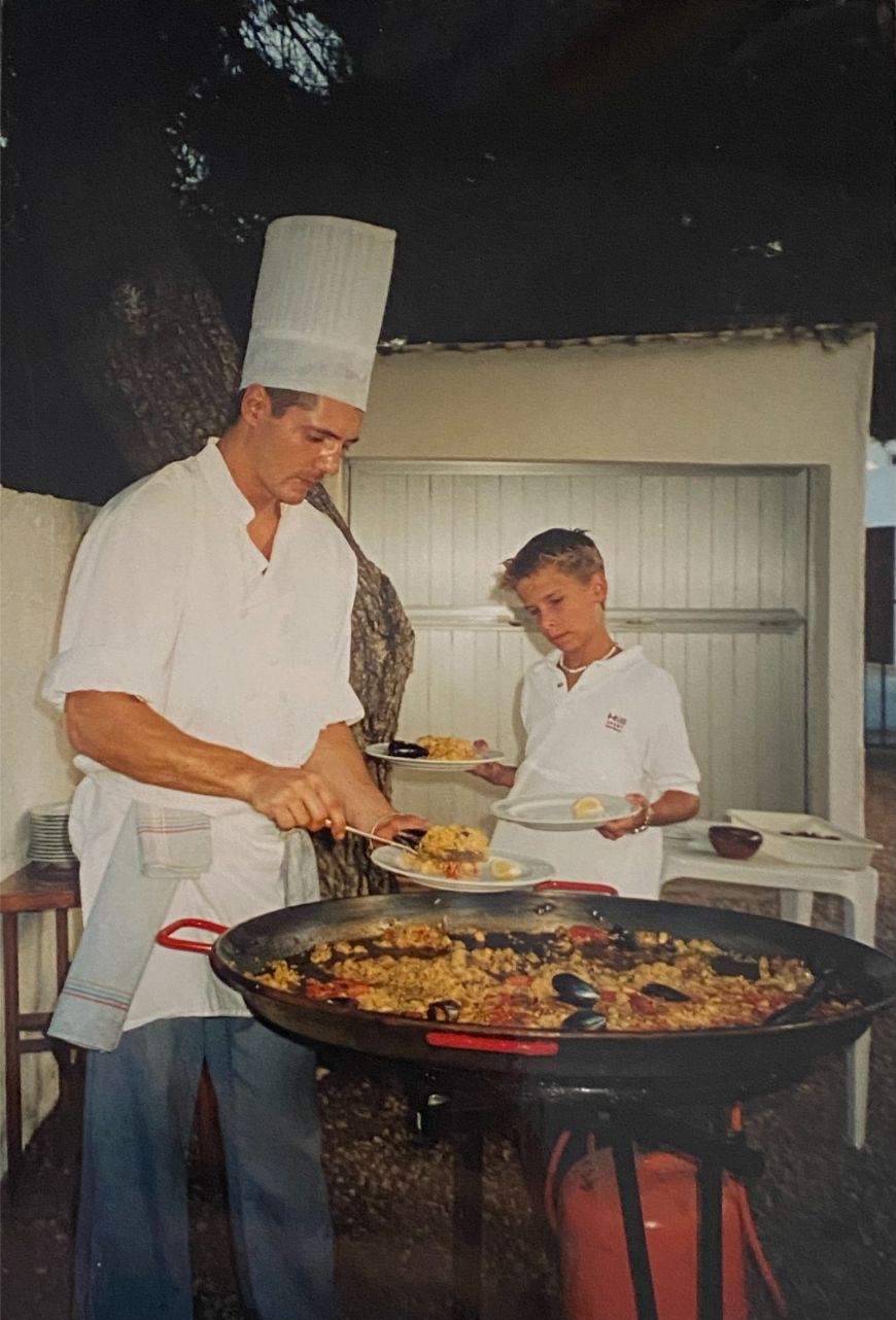 Restaurante familiar Hotel Bahía en Cala Santandría